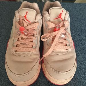JORDAN 5 RETRO LOW LIKE NEW
